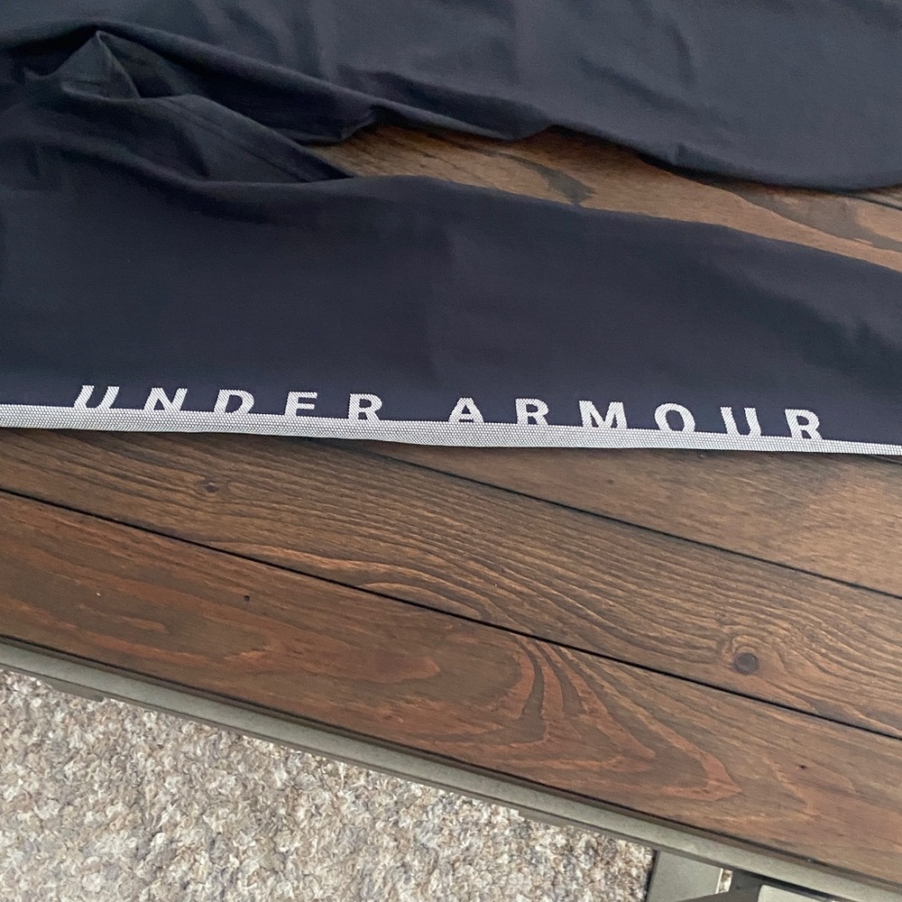 NWTUnder Armour Midnight Black Active Leggings size-L - Picture 4 of 10